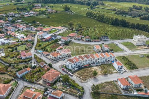 Helårsgrund i Lousada, Porto, Lousada - € 45.619 | Ref: ZMPT561540 - foto 4