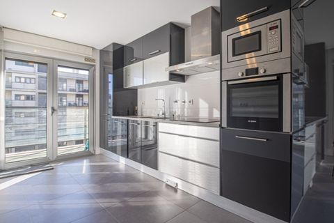 Apartament a Odivelas, Lisbon, Odivelas - € 1.700/mes | Ref: C0223-07830 - foto 2