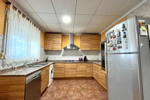 Villa i Pedreguer, Alicante, Pedreguer - € 449.000 | Ref: 5-36-15808 - foto 30