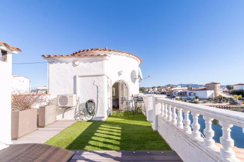Villa a Empuriabrava, Gerona, Empuriabrava - € 699.000 | Ref: 111829 - foto 5