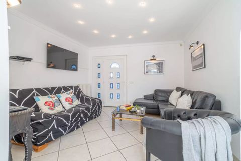 Villa a Empuriabrava, Gerona, Empuriabrava - € 699.000 | Ref: 111829 - foto 8