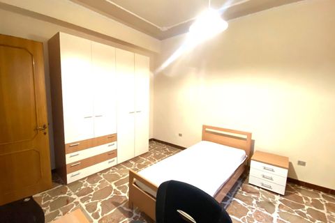 Estudi a Sassari, Sassari, Sassari - € 220/mes | Ref: A01144 - foto 2