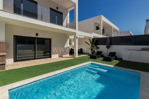 Landsbyhus i Seixal, Setubal, Seixal - € 599.000 | Ref: 279240135 - foto 1