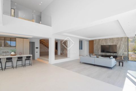 Villa i Ibiza, Ibiza, Ibiza - € 7.800.000 | Ref: IBZ49921 - foto 15