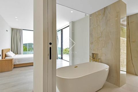 Villa i Ibiza, Ibiza, Ibiza - € 7.800.000 | Ref: IBZ49921 - foto 23