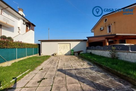 Villa a Corbola, Rovigo, Corbola - € 55.000 | Ref: ADC25 - foto 13