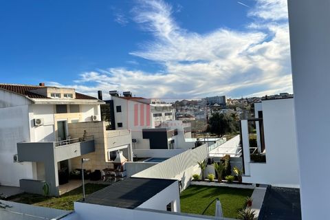 Villa i Almada, Setubal, Almada - € 930.000 | Ref: 1050CC - foto 43