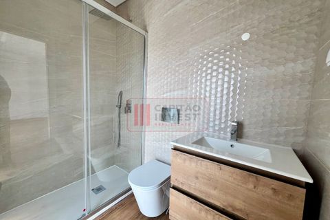 Villa i Almada, Setubal, Almada - € 930.000 | Ref: 1050CC - foto 38
