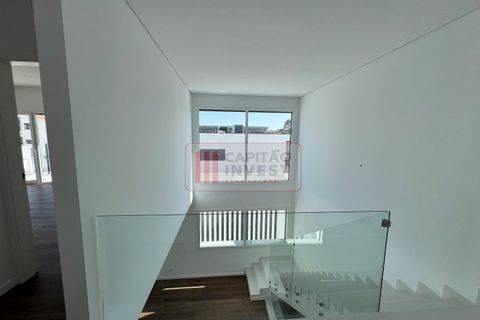 Villa i Almada, Setubal, Almada - € 930.000 | Ref: 1050CC - foto 48