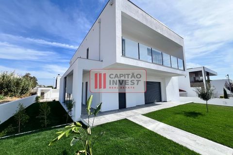 Villa i Almada, Setubal, Almada - € 930.000 | Ref: 1050CC - foto 2