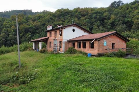 Villa i Chiampo, Vicenza, Chiampo - € 300.000 | Ref: BB--05 - foto 2
