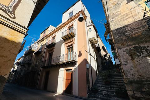 Lejlighed i Caltanissetta, Caltanissetta, Caltanissetta - € 375.000 | Ref: Casa Stefania - CL - foto 2