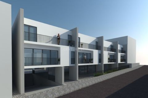 Helårsgrund i Amadora, Lisbon, Amadora - € 299.500 | Ref: C0223-07728 - foto 4
