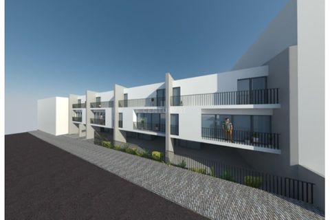 Helårsgrund i Amadora, Lisbon, Amadora - € 299.500 | Ref: C0223-07728 - foto 5