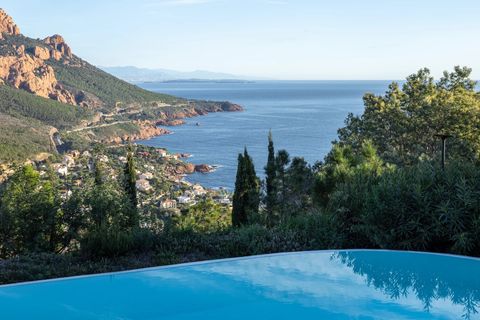 Villa i Saint-Raphael, Var, Saint-Raphael - € 1.799.000 | Ref: HH-15659284 - foto 1