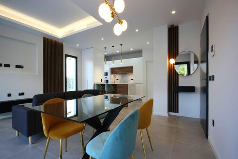 Villa i Polop, Alicante, Polop - € 550.000 | Ref: SLV8-5566E - foto 5