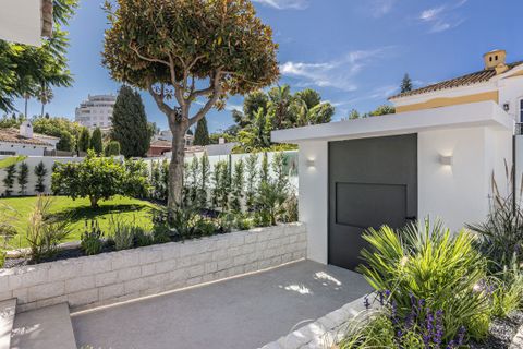 Villa a Marbella, Malaga, Marbella - € 2.850.000 | Ref: DPIe34457 - foto 9