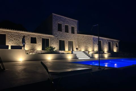 Finca i Portocolom, Mallorca, Portocolom - € 3.500.000 | Ref: Neubaufinca - foto 2