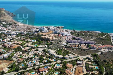 Villa i Luz, Faro, Luz - € 1.350.000 | Ref: DH25006 - foto 12
