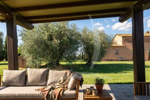 Farm hus i Cortona, Arezzo, Cortona - € 1.200.000 | Ref: a1190rc11322 - foto 12