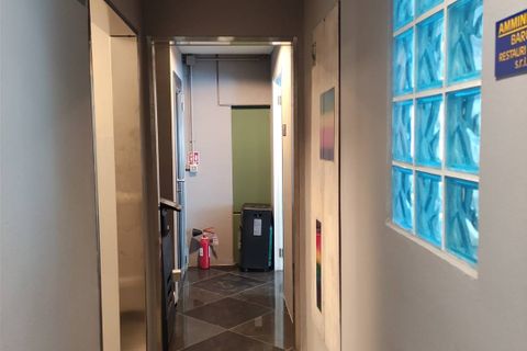 Erhvervsejendom i Florence, Florence, Florence - € 550.000 | Ref: a9756uf2174945a - foto 13