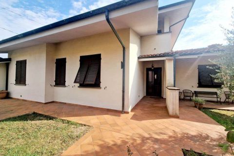 Villa a Montecarlo, Lucca, Montecarlo - € 360.000 | Ref: a6551rv2383179a - foto 4
