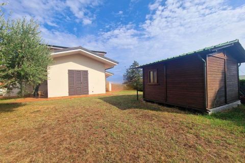 Villa a Montecarlo, Lucca, Montecarlo - € 360.000 | Ref: a6551rv2383179a - foto 5