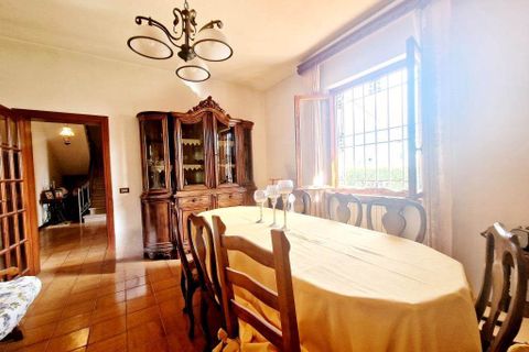Villa a Montecarlo, Lucca, Montecarlo - € 360.000 | Ref: a6551rv2383179a - foto 13