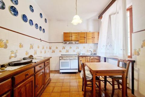 Villa a Montecarlo, Lucca, Montecarlo - € 360.000 | Ref: a6551rv2383179a - foto 17