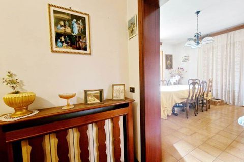 Villa a Montecarlo, Lucca, Montecarlo - € 360.000 | Ref: a6551rv2383179a - foto 29