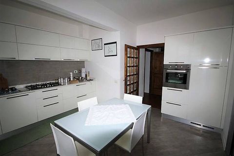 Villa a Florence, Florence, Florence - € 580.000 | Ref: a6274rv1688030a - foto 4