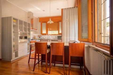 Villa a Pisa, Pisa, Pisa - € 980.000 | Ref: a6347rv2117926a - foto 23