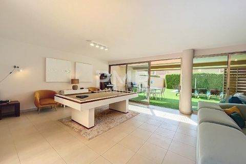 Villa i Guia, Faro, Guia - € 1.200.000 | Ref: PMR350051 - foto 7