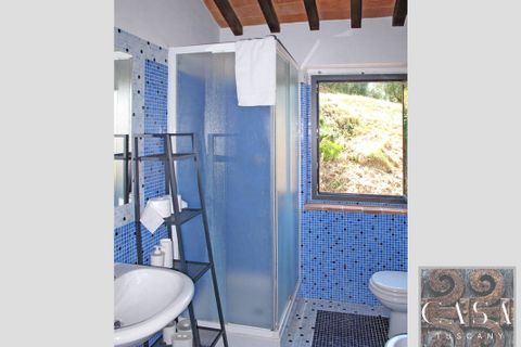 Villa a Vinci, Florence, Vinci - € 600.000 | Ref: v604222-x - foto 32