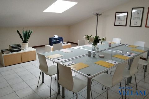 Erhvervsejendom i Carpi, Modena, Carpi - € 200.000 | Ref: PHS-931 - foto 8