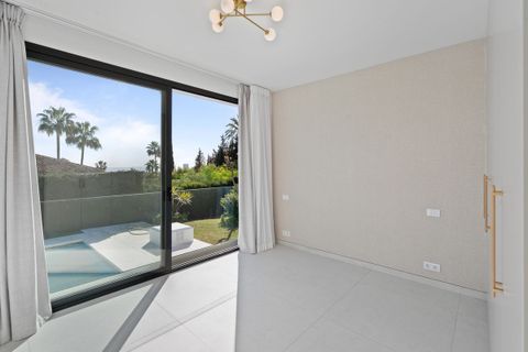 Villa a Elviria, Malaga, Elviria - € 2.290.000 | Ref: R4949704 - foto 21