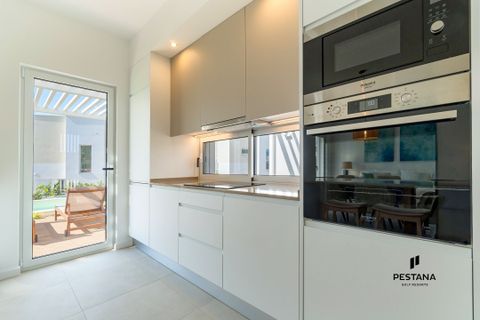 Reihenhaus in Silves, Faro, Silves - € 685.000 | Ref: SVL62C - Foto 8
