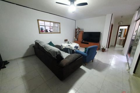 Villa i Velez De Benaudalla, Granada, Velez De Benaudalla - € 200.000 | Ref: L783 - foto 1