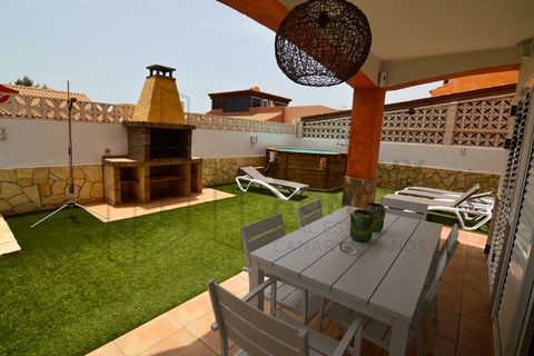 Villa a Corralejo, Fuerteventura, Corralejo - € 2.400/mes | Ref: XAVIC3PA11034 - foto 4
