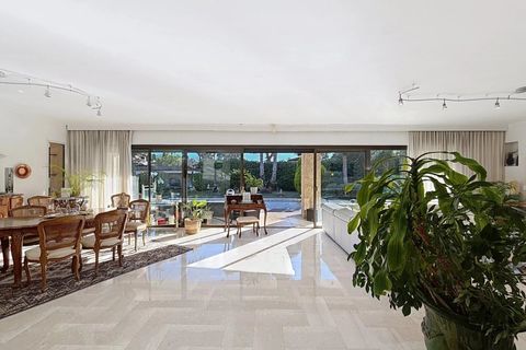 Villa i Antibes, Alpes-Maritimes, Antibes - € 3.700.000 | Ref: HH-15657673 - foto 10