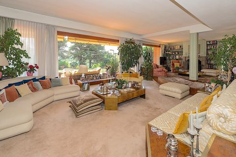 Villa i Lucca, Lucca, Lucca - € 1.650.000 | Ref: IA03943 - foto 2