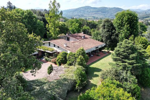 Villa i Lucca, Lucca, Lucca - € 1.650.000 | Ref: IA03943 - foto 3