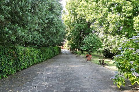 Villa i Lucca, Lucca, Lucca - € 1.650.000 | Ref: IA03943 - foto 36