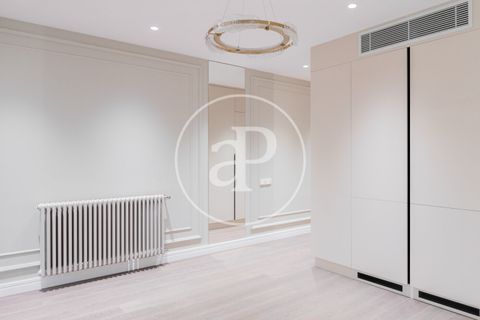 Lejlighed i Barcelona, Barcelona, Barcelona - € 1.225.000 | Ref: VB2411074 - foto 24