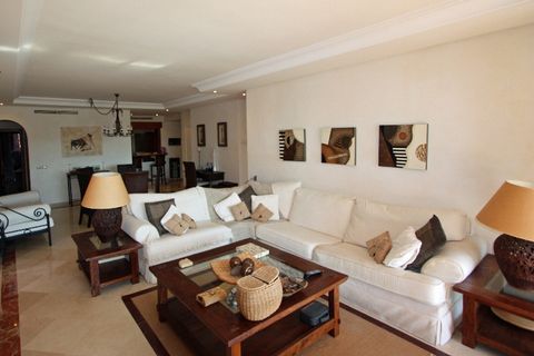 Leilighet i Estepona, Malaga, Estepona - € 695 000 | Ref: DPIe4112 - foto 2
