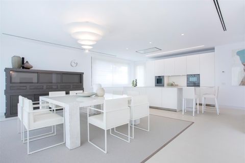 Villa a Estepona, Malaga, Estepona - € 1.850.000 | Ref: DPIe4126 - foto 2