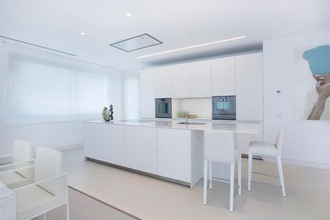 Villa a Estepona, Malaga, Estepona - € 1.850.000 | Ref: DPIe4126 - foto 9