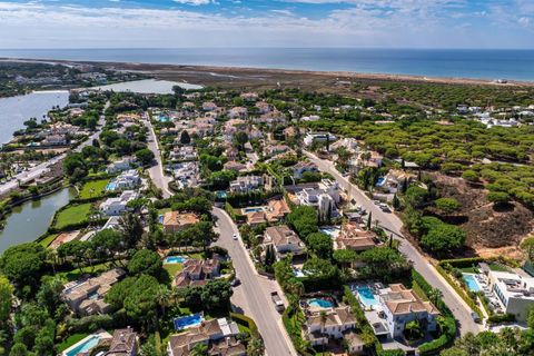 Villa i Almancil, Faro, Almancil - € 9.900.000 | Ref: LBRT316 - foto 2