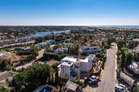 Villa i Almancil, Faro, Almancil - € 9.900.000 | Ref: LBRT316 - foto 10
