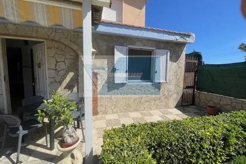 Villa i Siracusa, Siracusa, Siracusa - € 200.000 | Ref: RIF. SR VMAR 194 - foto 1